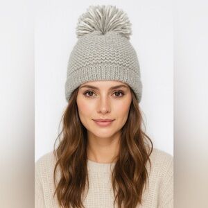 Chunky Knit Light Gray XL Pom Pom Beanie Winter Hat | Cozy Chic